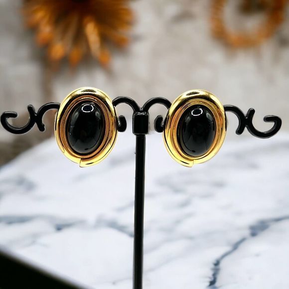 Black Oval Gold-Tone Earrings! - Picture 1 of 9